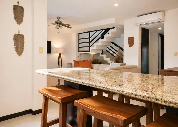 Downtown Penthouse In For 10 People Apartment